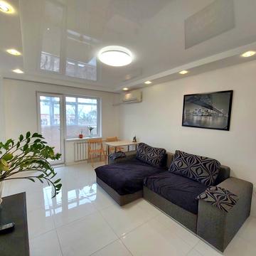 Василя Мельникова вул. (Межлаука), 8