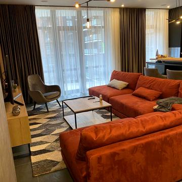 Вячеслава Чорновола просп. (), 16б