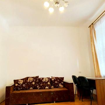 Княгині Ольги вул., 111