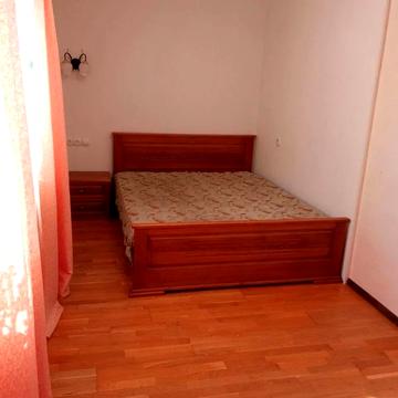 Симона Петлюри вул. (), 51