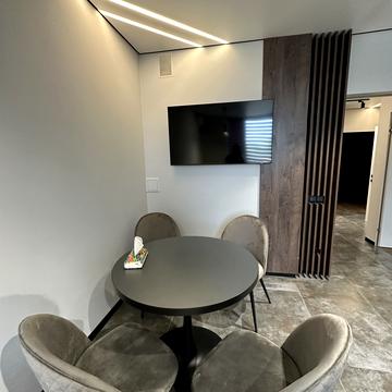 Анатолія Тегзи вул. (Воззєднання), 23