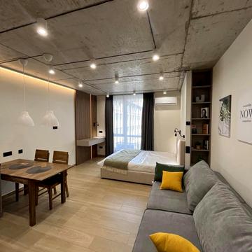 Євгена Коновальця вул., 37-А