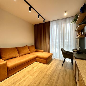 Зелена вул., (Будинок 10)