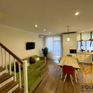 Олександра Богомольця вул., 22