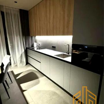 Квітневий пров., 7