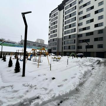 Озерна вул., (Будинок 1)