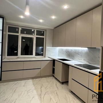 Івана Фогарашія вул., 17