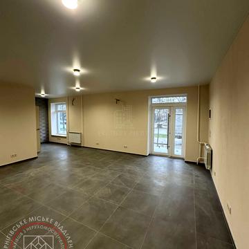 Левка Лукяненка просп. (Рокоссовського), 6