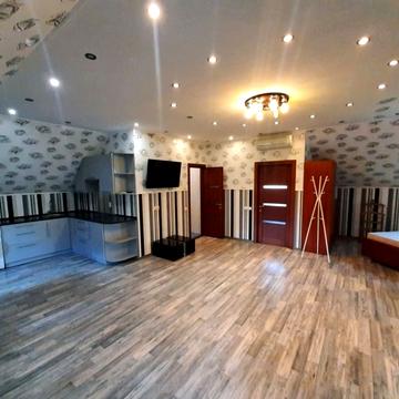 Сергія Єфремова вул. (Ворошилова), 10