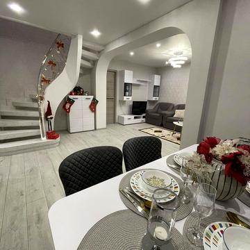 Сонячна Набережна вул. (Маршала Малиновського), 48