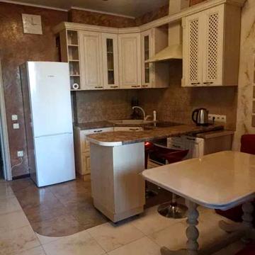 Василя Тютюнника вул. (Анрі Барбюса), 37/1