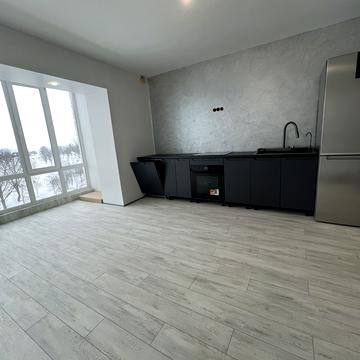 Юності вул., 2