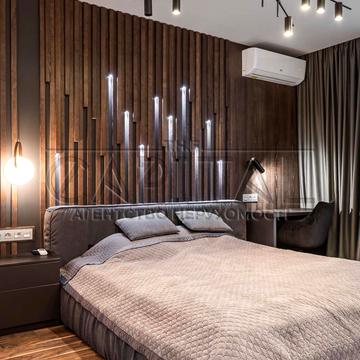 Джона Маккейна вул. (Івана Кудрі), 1-Б