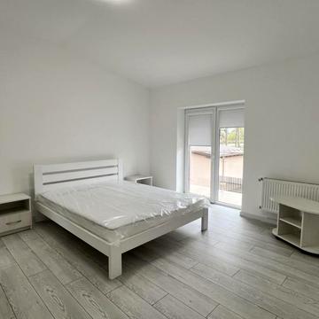 Вишнева вул.