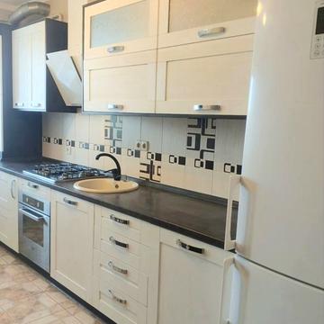 Волошкова вул., 74