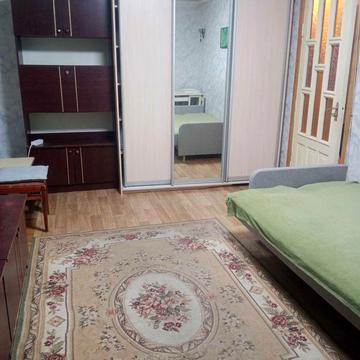 Дубровицька вул., 3