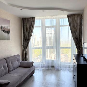 Лесі Українки просп. (Гагаріна), 19-Б