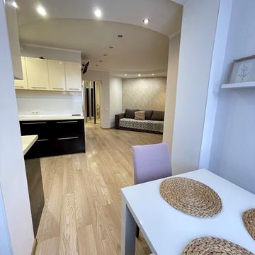 Боголюбова вул., 20