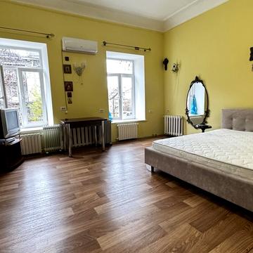 Павла Зеленого вул. (Коблевська), 3