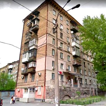 Велика Васильківська вул. (Червоноармійська), 132