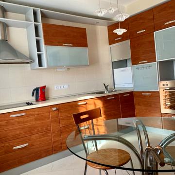 Татарська вул., 7