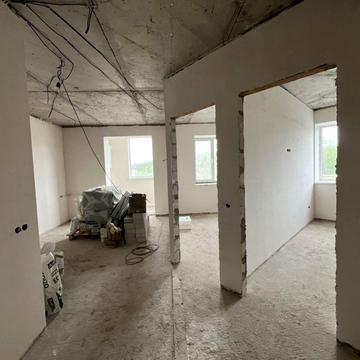 Центральна вул. (Мічуріна), 2а