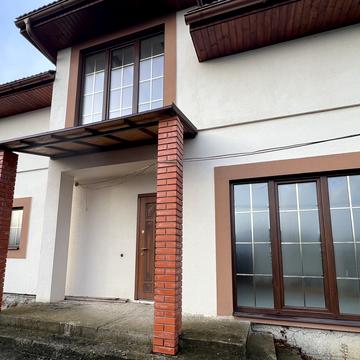 Тернопільська вул., 30