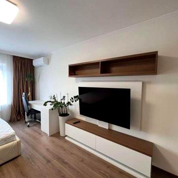 Драгоманова вул., 2-А