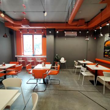 Гурія Бухала вул. (6-та Гвардійська), 13