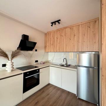 Михайла Максимовича вул. (Онуфрія Трутенка), 28-Е