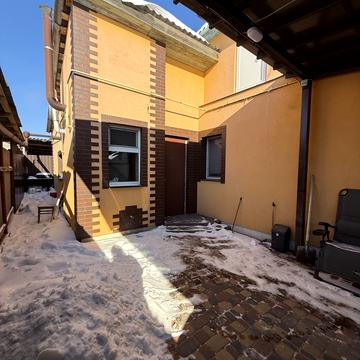 Добровільна вул.