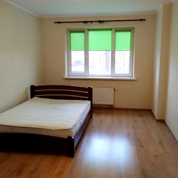 Андрія Аболмасова вул. (Панельна), 7