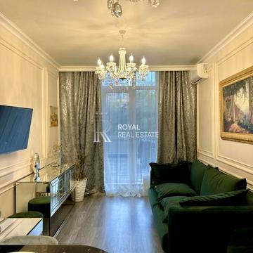 Жилянська вул., 68