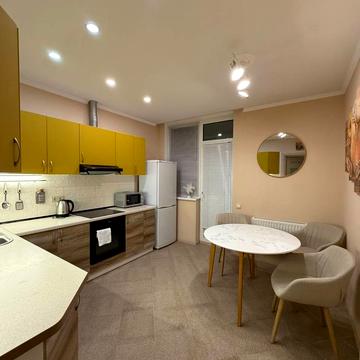 Самійла Кішки вул. (Маршала Конєва), 10/1