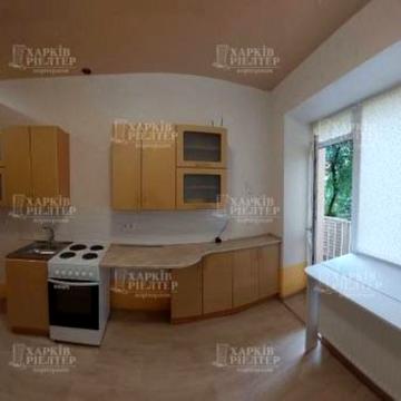 Білобровський пров., 5