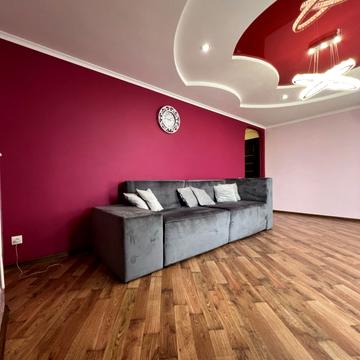 Гетьмана Мазепи вул., 175а, к1