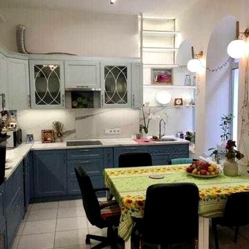 Богдана Хмельницького вул., 9