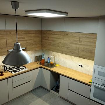 Івана Величковського вул., 7