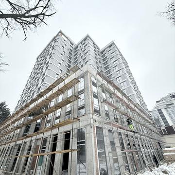 Гетьмана Мазепи вул., (Будинок 1)