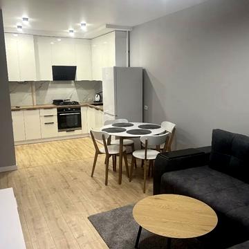 Замарстинівська вул. (Калініна), 170-Т