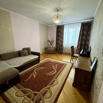 Ольги Кисілевської вул., 37