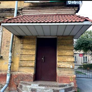 Філософська вул., 32