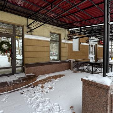 Київська вул., 54