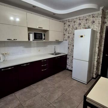 Воскресенська вул., 16-В