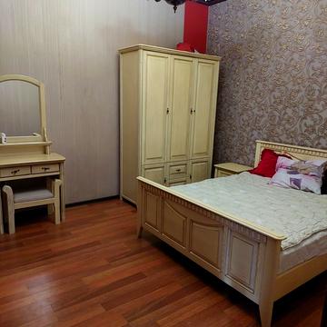 Римарська вул., 8