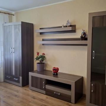 Зарічанська вул., 18/2