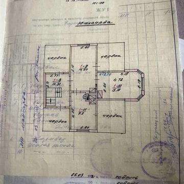 Зарічна вул.