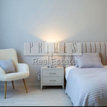 Андрія Верхогляда вул. (Михайла Драгомирова), 9