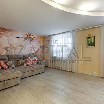 Драгоманова вул., 17