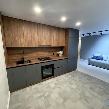 Андрія Сахарова вул., 10